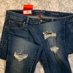 Jennifer Lopez Super Skinny mid rise